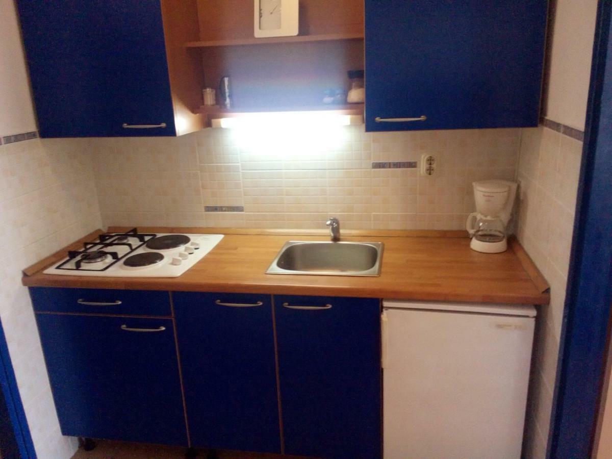 Apartman "Tatjana" Jezera Eksteriør bilde